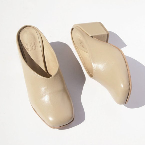 ZOU XOU Sabot Mule in Camel, Size 7 - Picture 2 of 7